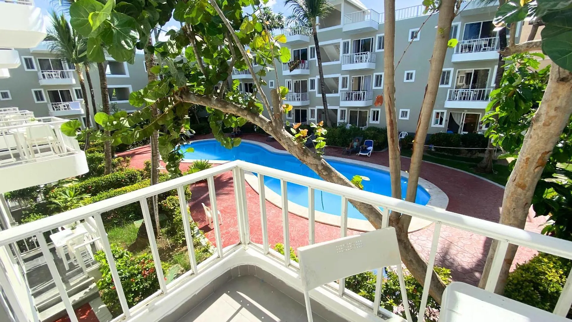 Playa Paradise Studios - Beach Club & Pool Punta Cana