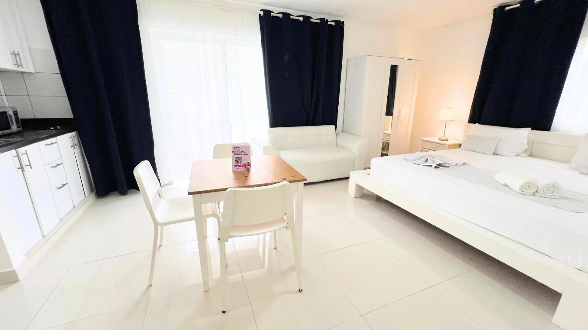 Playa Paradise Studios - Beach Club & Pool Punta Cana 0*,