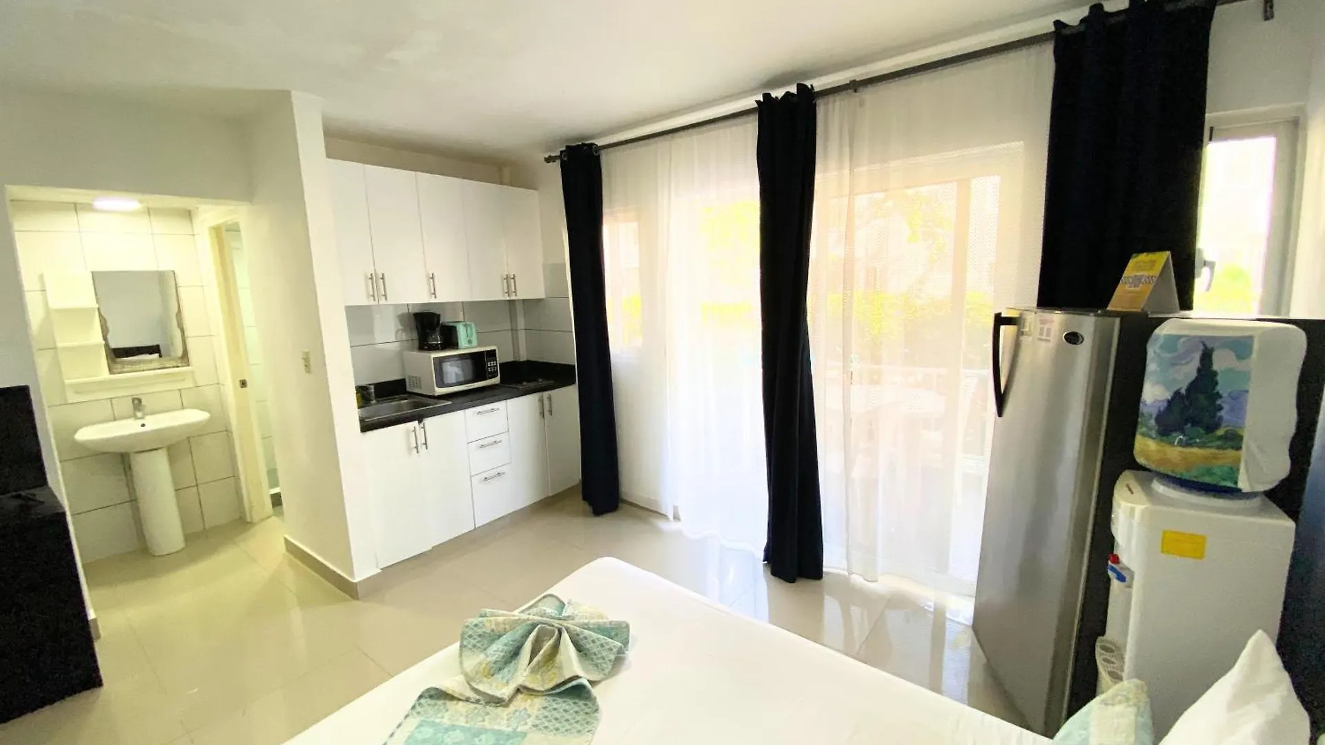 Playa Paradise Studios - Beach Club & Pool Punta Cana